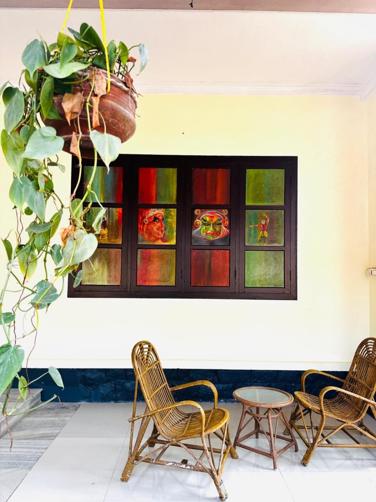 Hotel Vedha Ayurvedic Panchakarma Treatment Centre Alappuzha Esterno foto